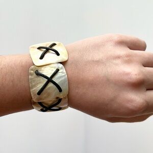 NEW Shell With Black Tie String Bracelet